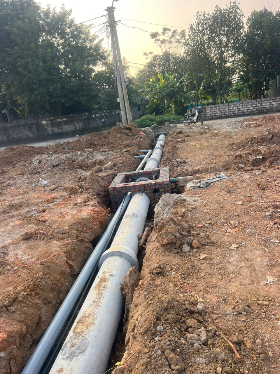 Bán đất Trung Lạc Đoài Phương                                        Bán đất Trung Lạc Đoài Phương